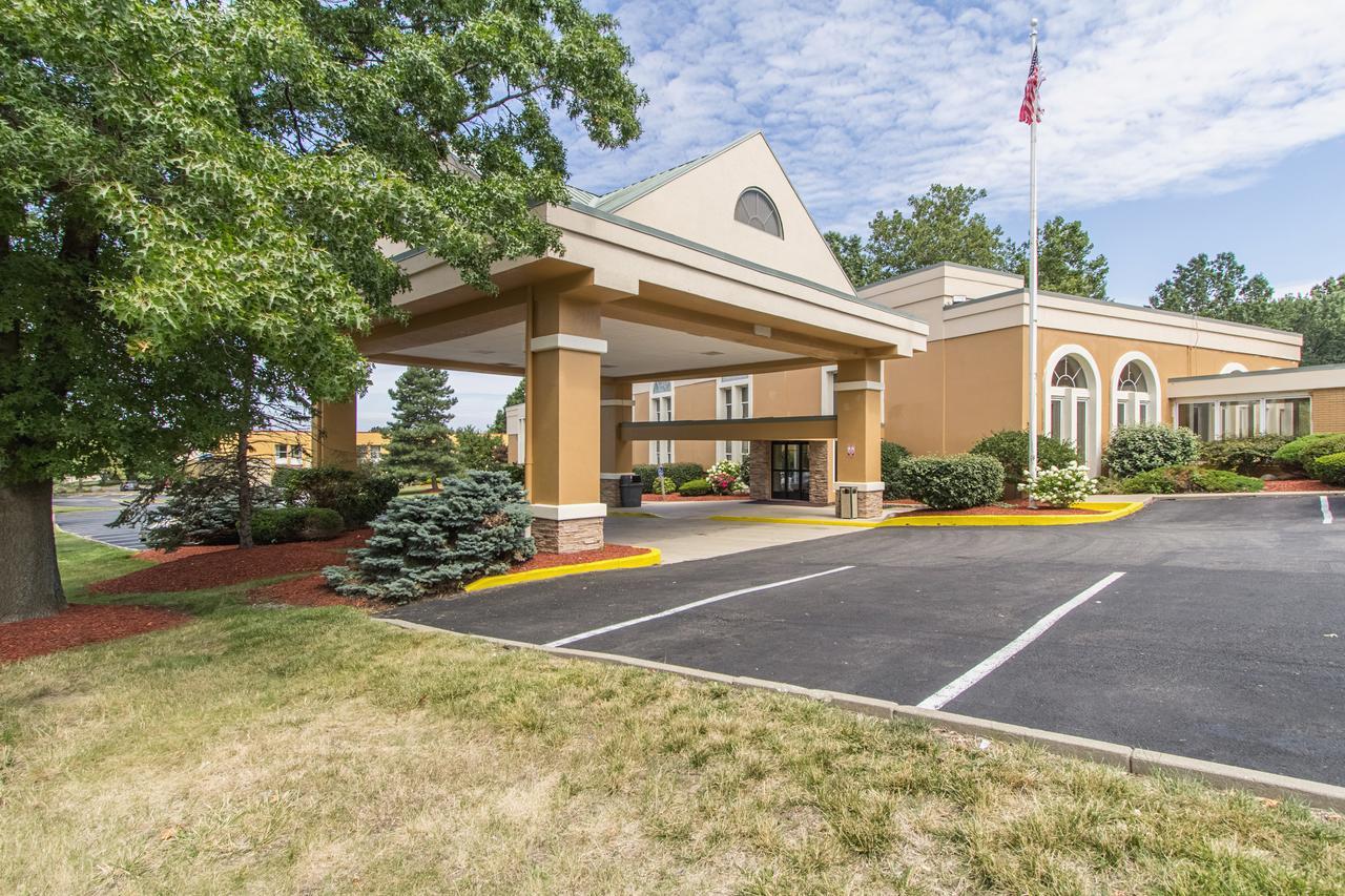Greenridge Hotel Wickliffe Экстерьер фото