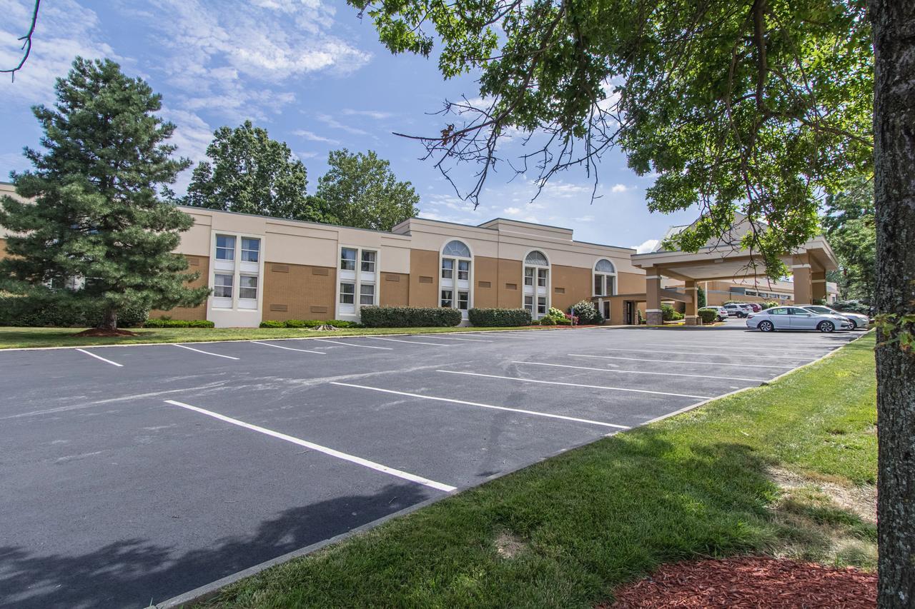 Greenridge Hotel Wickliffe Экстерьер фото